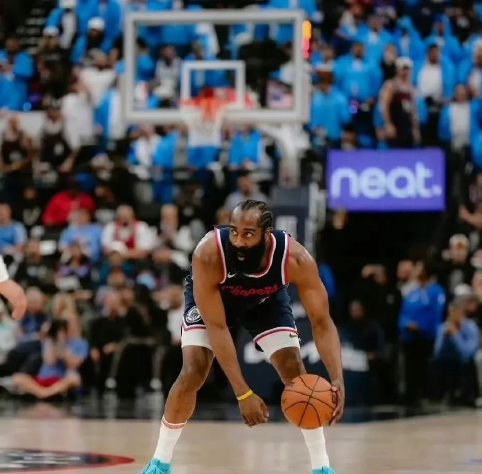 ManbetX.com-哈登官方宣布出色防守新规,掘金引发争议!全场沸腾不已的简单介绍